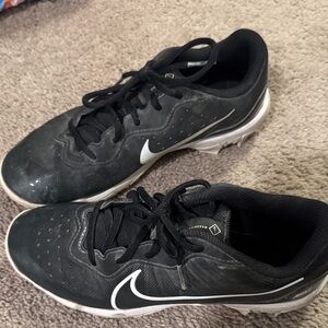 Nike Black and White baseball cleats